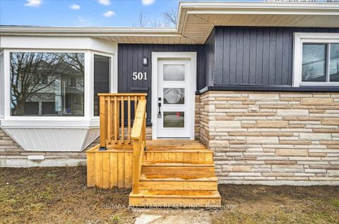 Photo 15 at 501 Lake Drive S, Keswick South, Georgina