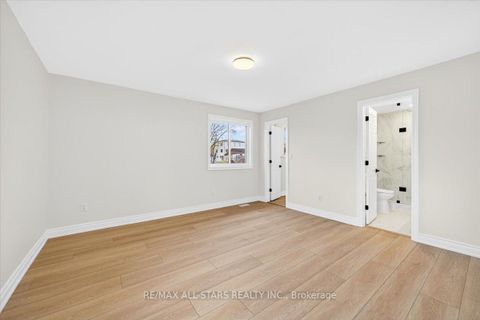 Photo 30 at 501 Lake Drive S, Keswick South, Georgina