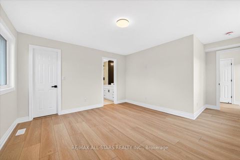 Photo 31 at 501 Lake Drive S, Keswick South, Georgina