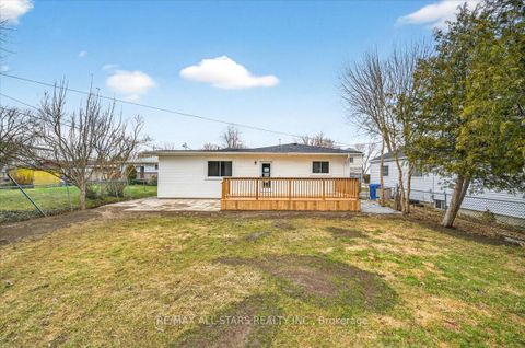 Photo 40 at 501 Lake Drive S, Keswick South, Georgina