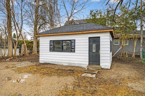 Photo 42 at 501 Lake Drive S, Keswick South, Georgina