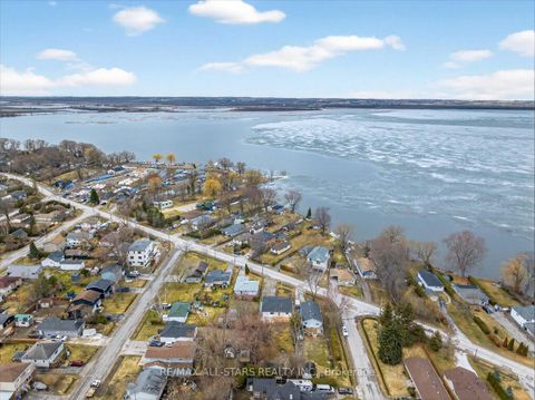 Photo 44 at 501 Lake Drive S, Keswick South, Georgina