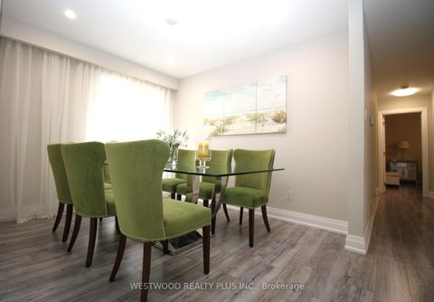 Photo 8 at 58 Maple Grove Avenue, Oak Ridges, Richmond Hill