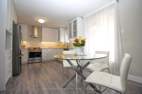 Photo 11 at 58 Maple Grove Avenue, Oak Ridges, Richmond Hill