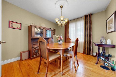 Photo 10 at 869 Vicki Drive, West Shore, Pickering