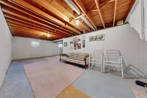 Photo 33 at 869 Vicki Drive, West Shore, Pickering