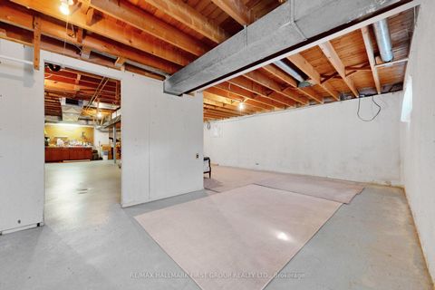 Photo 35 at 869 Vicki Drive, West Shore, Pickering