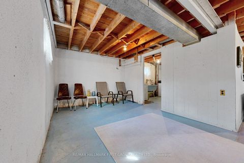 Photo 37 at 869 Vicki Drive, West Shore, Pickering