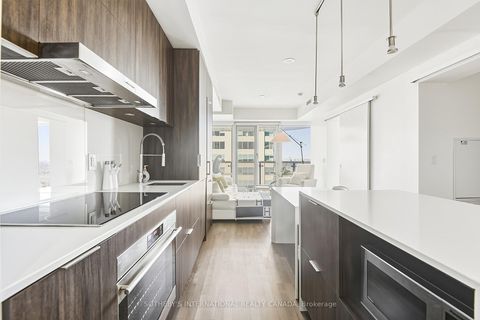 Photo 9 at 2712 - 1 Bloor Street E, Yonge Corridor, Toronto