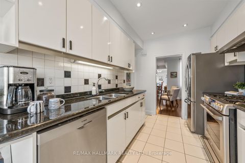 Photo 12 at 146 Roslin Avenue, Lawrence Park North, Toronto