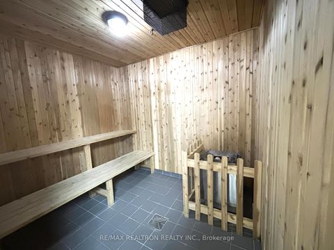 Photo 22 at 502 - 7 Townsgate Drive, Yorkhill, Vaughan