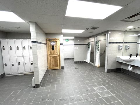 Photo 23 at 502 - 7 Townsgate Drive, Yorkhill, Vaughan