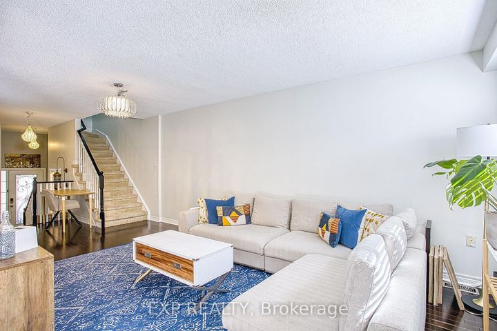 Photo 10 at 2 - 25 Ivybridge Drive, Lakeshore, Hamilton