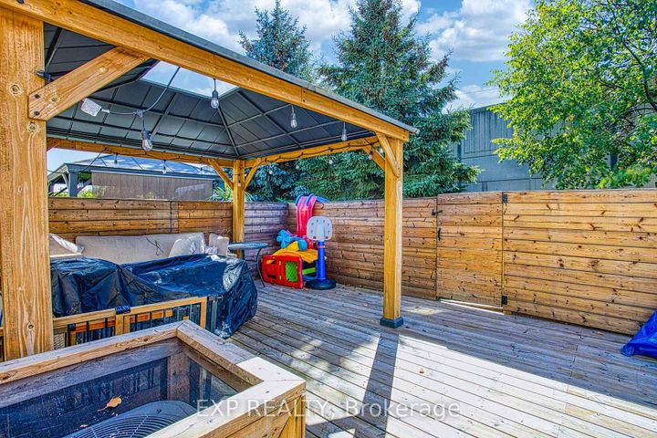 Photo 29 at 2 - 25 Ivybridge Drive, Lakeshore, Hamilton