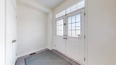 Photo 2 at 75 Lauderdale Drive, Patterson, Vaughan