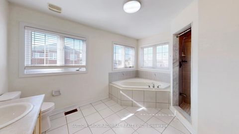 Photo 28 at 75 Lauderdale Drive, Patterson, Vaughan