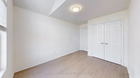 Photo 39 at 75 Lauderdale Drive, Patterson, Vaughan