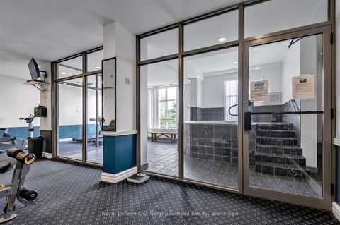 Photo 15 at 813 - 1720 Eglinton Avenue E, Victoria Village, Toronto