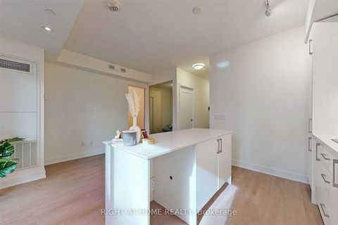 Photo 4 at 408 - 88 Cumberland Street, Annex, Toronto