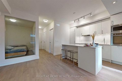 Photo 7 at 408 - 88 Cumberland Street, Annex, Toronto