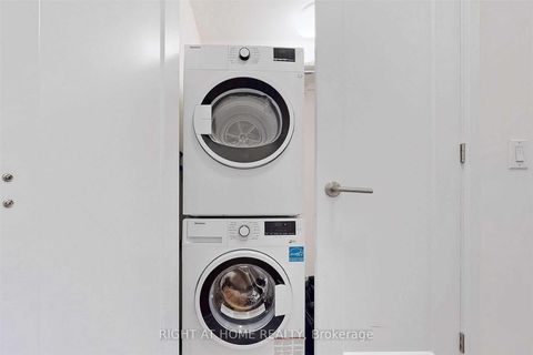 Photo 12 at 408 - 88 Cumberland Street, Annex, Toronto