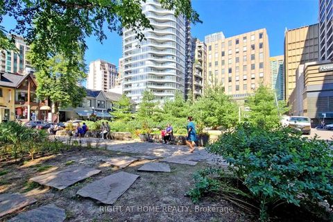 Photo 24 at 408 - 88 Cumberland Street, Annex, Toronto