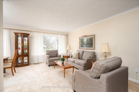 Photo 9 at 7 Grassington Crescent, Woburn, Toronto