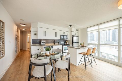 Photo 1 at 1120 - 231 Fort York Boulevard, Niagara, Toronto