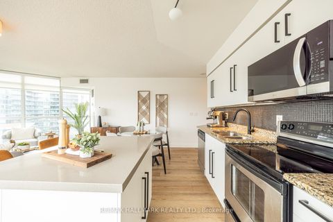 Photo 4 at 1120 - 231 Fort York Boulevard, Niagara, Toronto