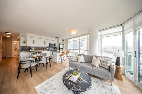 Photo 10 at 1120 - 231 Fort York Boulevard, Niagara, Toronto