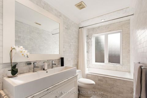 Photo 24 at 27 Strathgowan Crescent, Lawrence Park South, Toronto