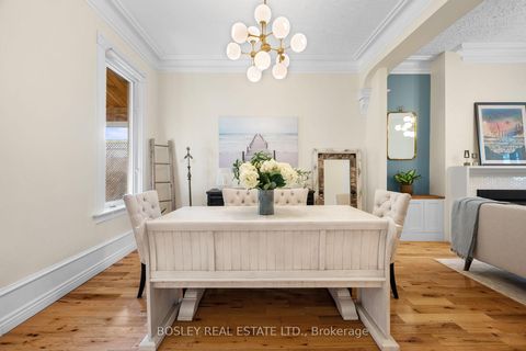 Photo 7 at 103 Manning Avenue, Bellwoods, Toronto