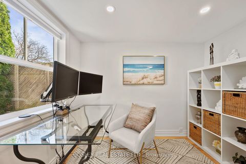 Photo 14 at 103 Manning Avenue, Bellwoods, Toronto