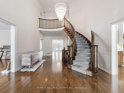 Photo 3 at 17 Dunloe Road, Bayview Hill, Richmond Hill