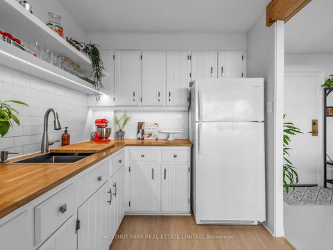 Photo 4 at 1210 - 541 Blackthorn Avenue, Eglinton West, Toronto