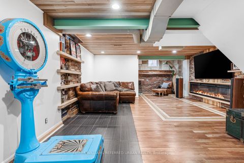 Photo 32 at 26 Abraham Welsh Road, Pelmo Park W5, Toronto