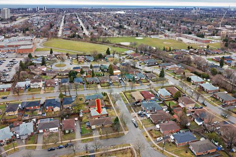 Photo 34 at 32 Kim Court, Kennedy Park, Toronto