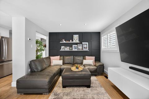 Photo 13 at 56 Shakespeare Crescent, Letitia Heights, Barrie