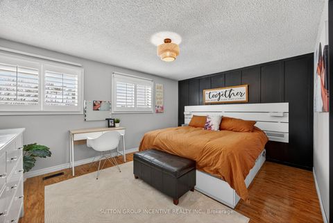 Photo 17 at 56 Shakespeare Crescent, Letitia Heights, Barrie