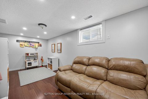 Photo 23 at 56 Shakespeare Crescent, Letitia Heights, Barrie