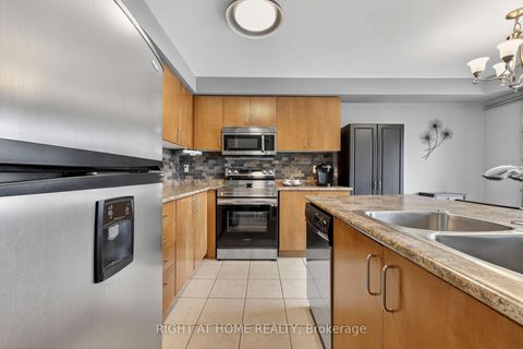 Photo 9 at 65 Bird Street, Edgehill Drive, Barrie