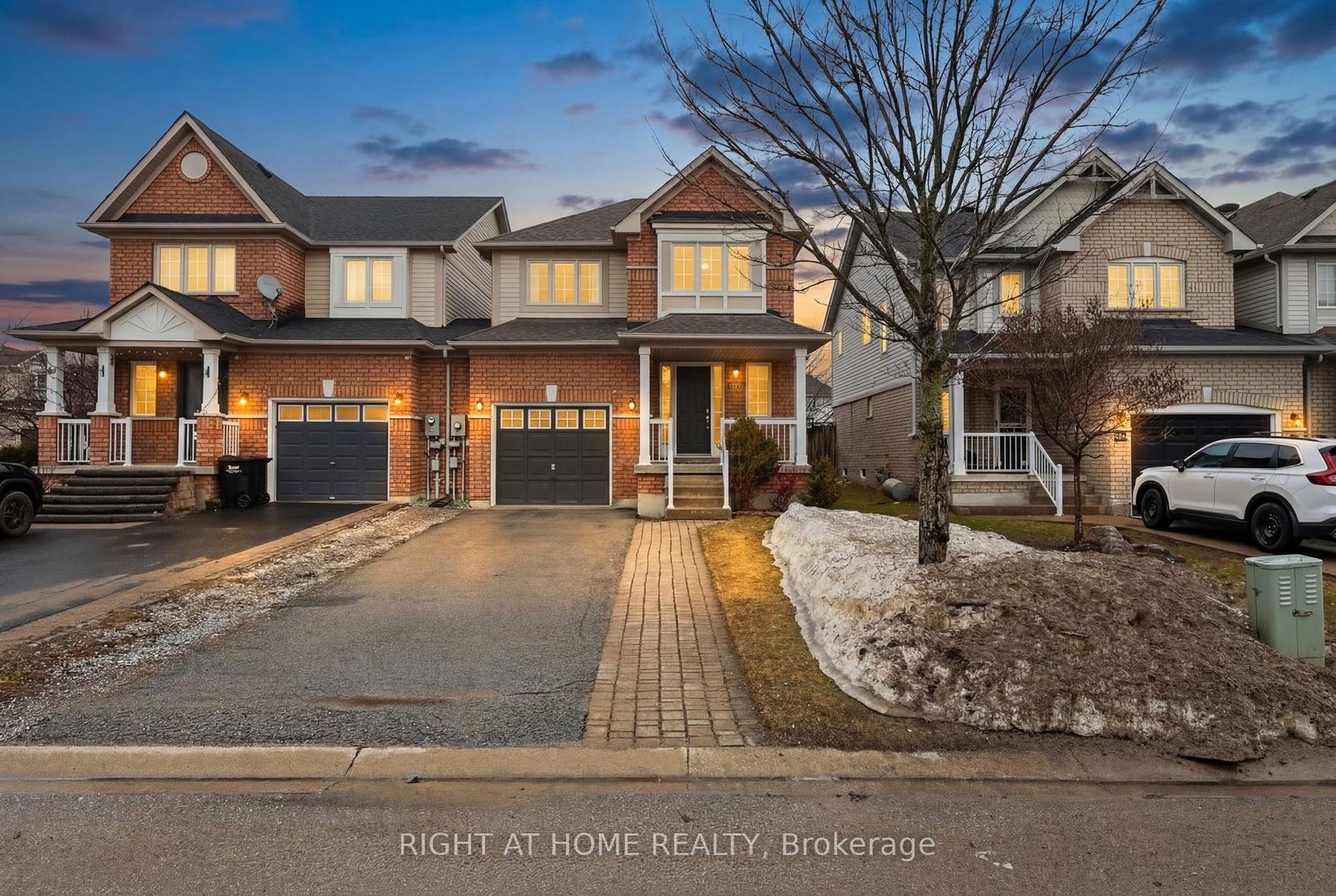 65 Bird Street, Edgehill Drive, Barrie photo number 2