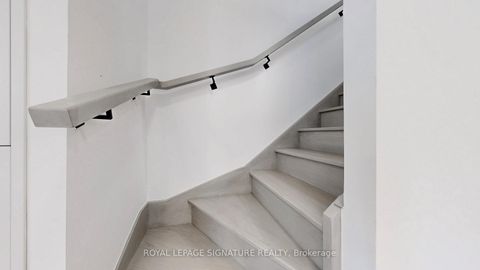 Photo 12 at 81 Shuter Street, Moss Park, Toronto