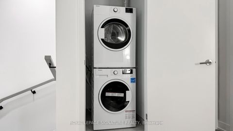 Photo 25 at 81 Shuter Street, Moss Park, Toronto