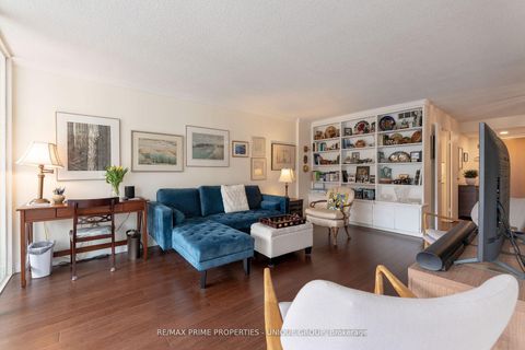 Photo 9 at 513 - 35 Church Street, Yonge Corridor, Toronto