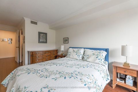 Photo 16 at 513 - 35 Church Street, Yonge Corridor, Toronto