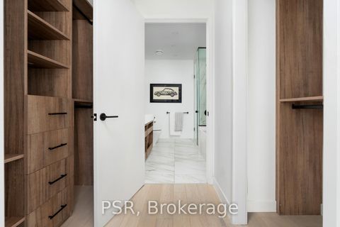 Photo 15 at 505 - 505 Richmond Street W, Waterfront Communities C1, Toronto