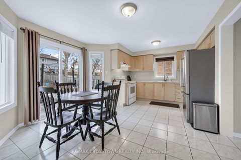 Photo 9 at 99 Bishop Drive, Ardagh, Barrie