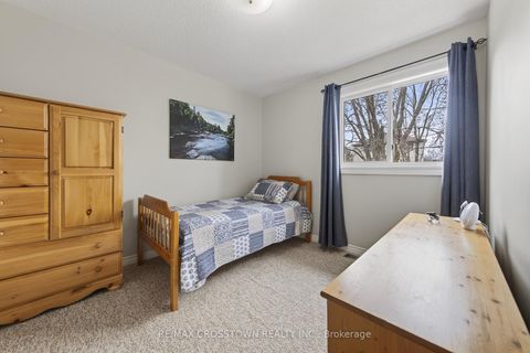 Photo 19 at 99 Bishop Drive, Ardagh, Barrie