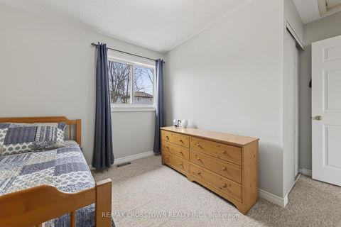 Photo 20 at 99 Bishop Drive, Ardagh, Barrie